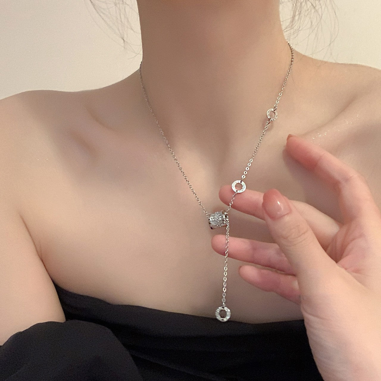 Popular Vintage Pendant Necklace – Timeless High-End Design