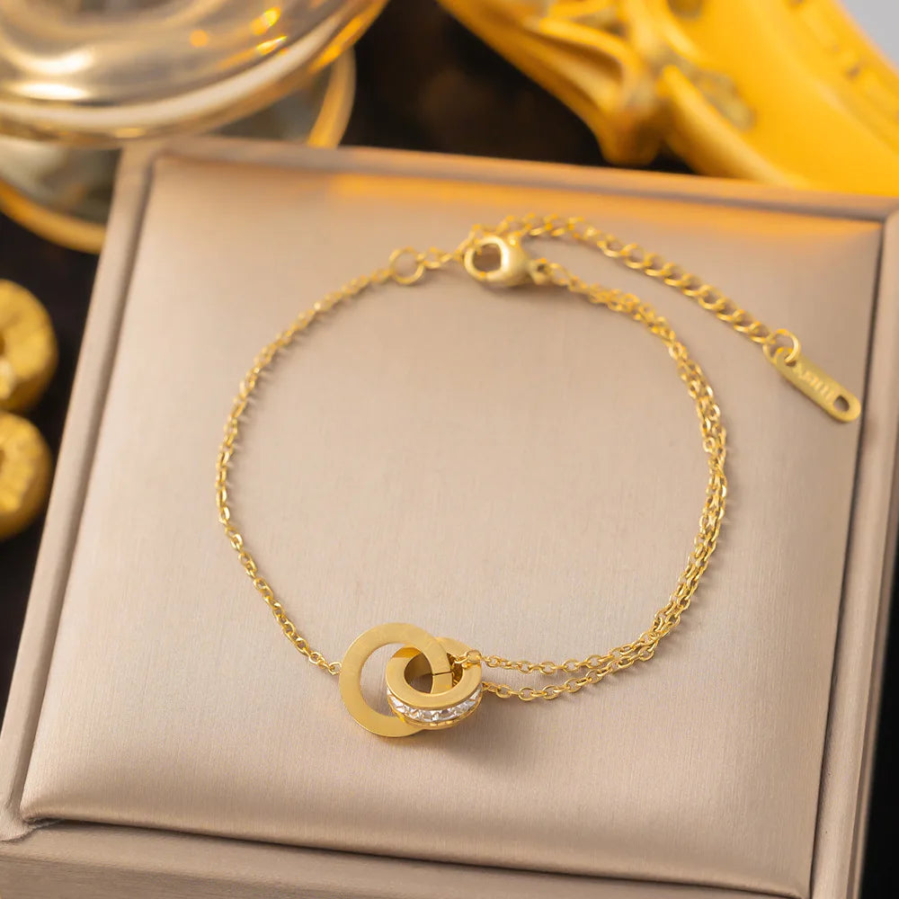 Beautiful Roman Numerals Jewelry Set – Necklace, Bracelet & Earrings